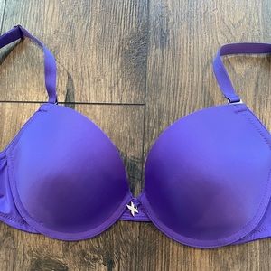Fredericks of Hollywood purple bra 32D